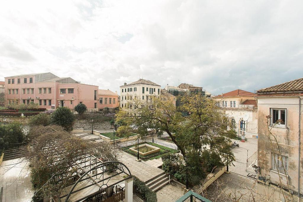 Deluxe Town Hall Square Flat In Historical Center 2 Apartment Corfu  Exterior photo